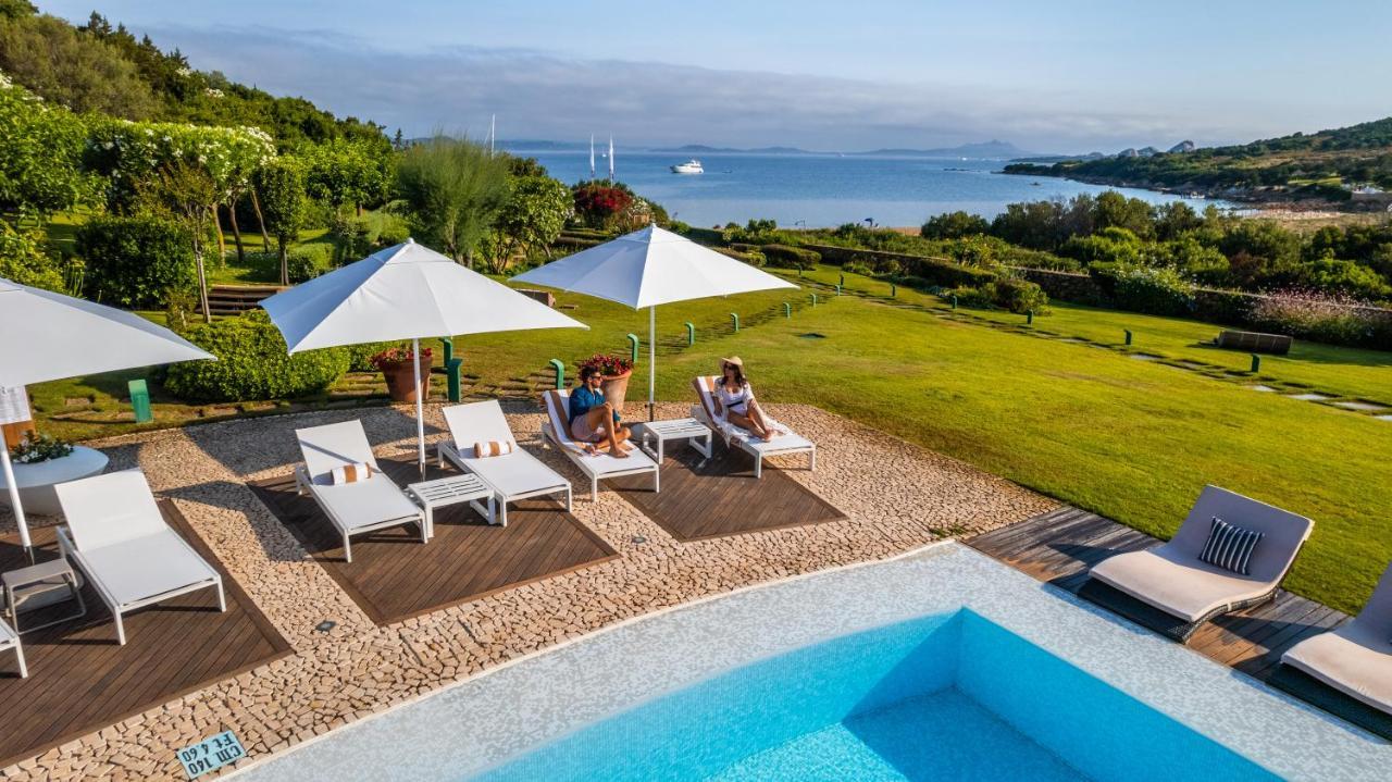 L'Ea Bianca Luxury Resort Baja Sardinia Esterno foto