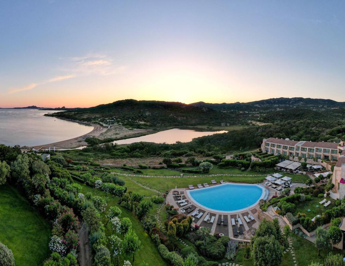 L'Ea Bianca Luxury Resort Baja Sardinia Esterno foto
