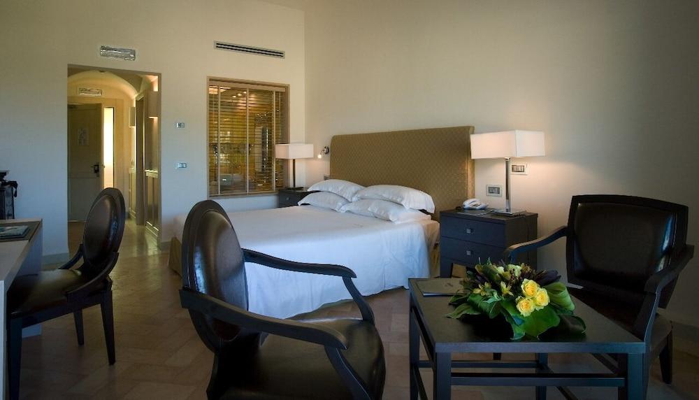 L'Ea Bianca Luxury Resort Baja Sardinia Esterno foto