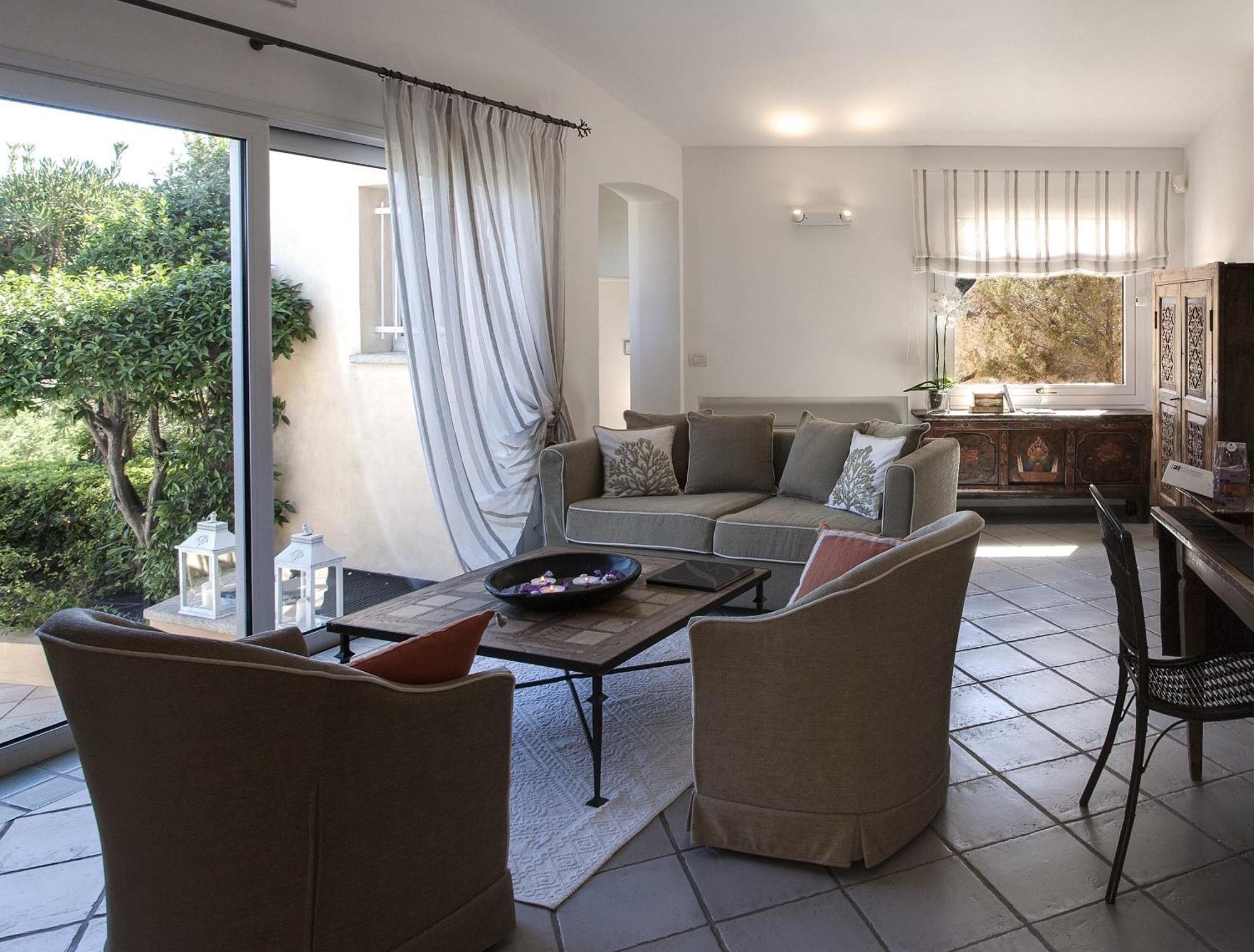 L'Ea Bianca Luxury Resort Baja Sardinia Esterno foto