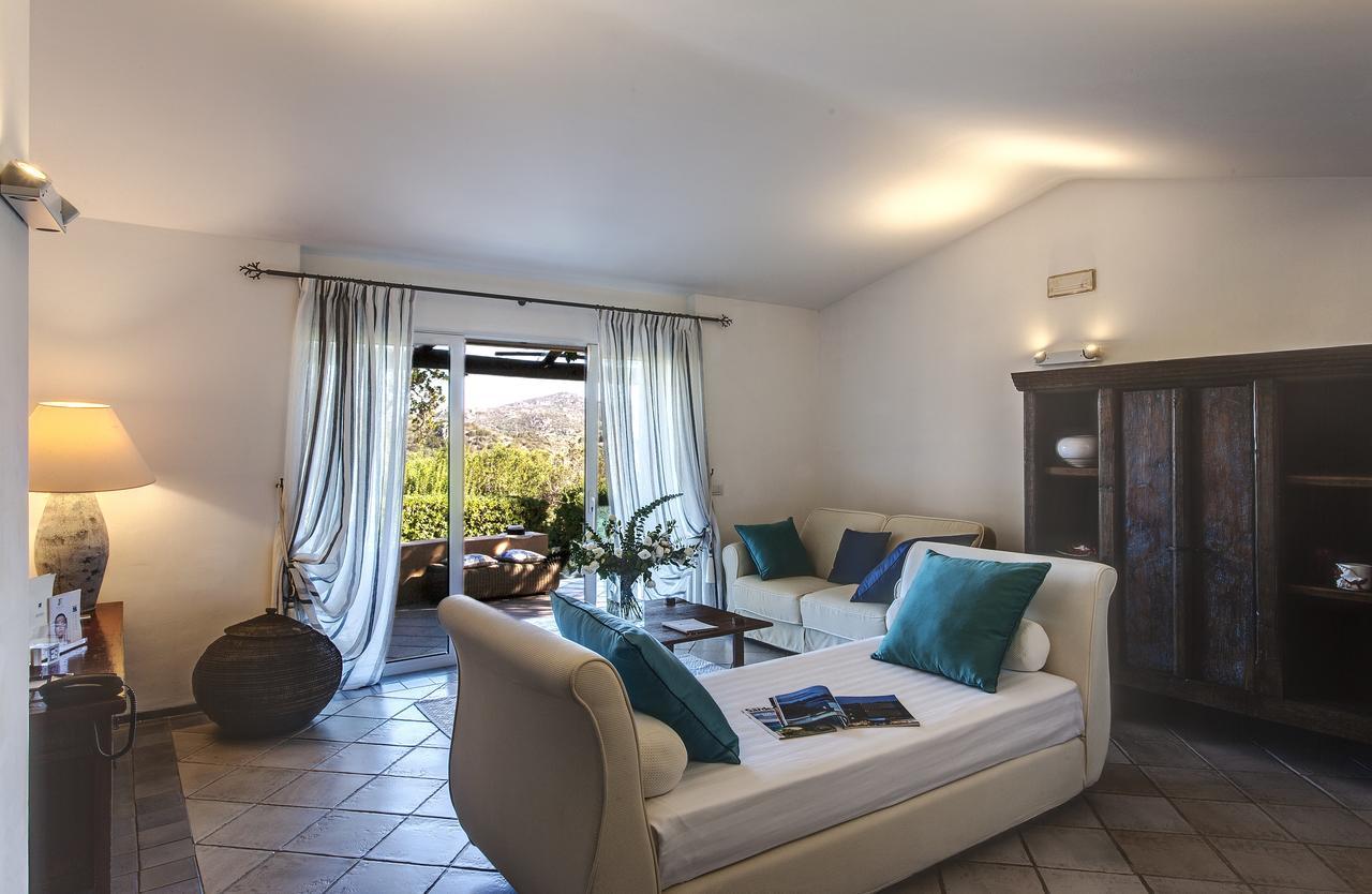 L'Ea Bianca Luxury Resort Baja Sardinia Esterno foto