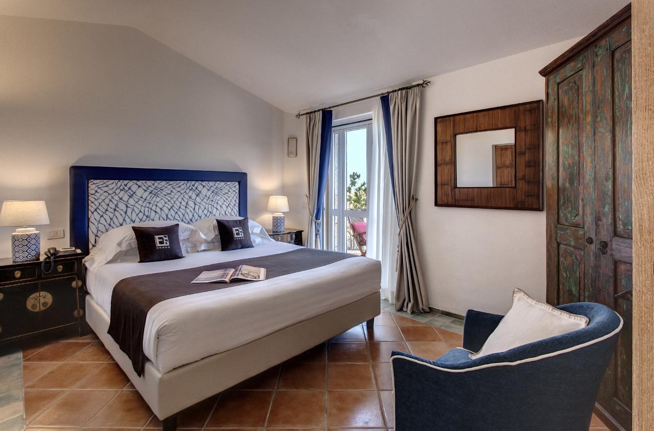 L'Ea Bianca Luxury Resort Baja Sardinia Esterno foto