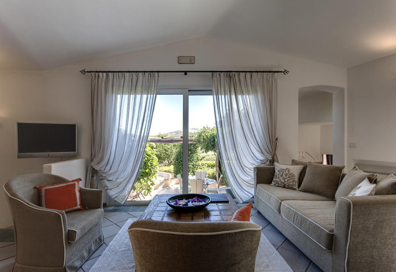 L'Ea Bianca Luxury Resort Baja Sardinia Esterno foto