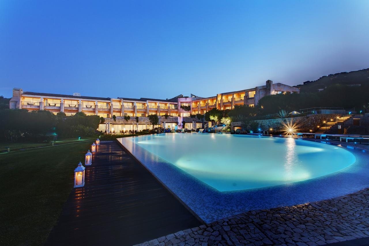 L'Ea Bianca Luxury Resort Baja Sardinia Esterno foto