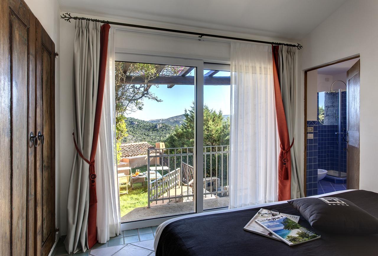 L'Ea Bianca Luxury Resort Baja Sardinia Esterno foto