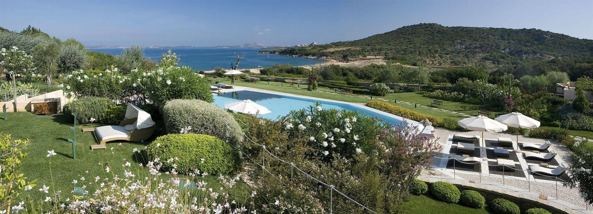 L'Ea Bianca Luxury Resort Baja Sardinia Esterno foto